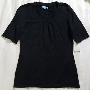 Women's short-sleeved top